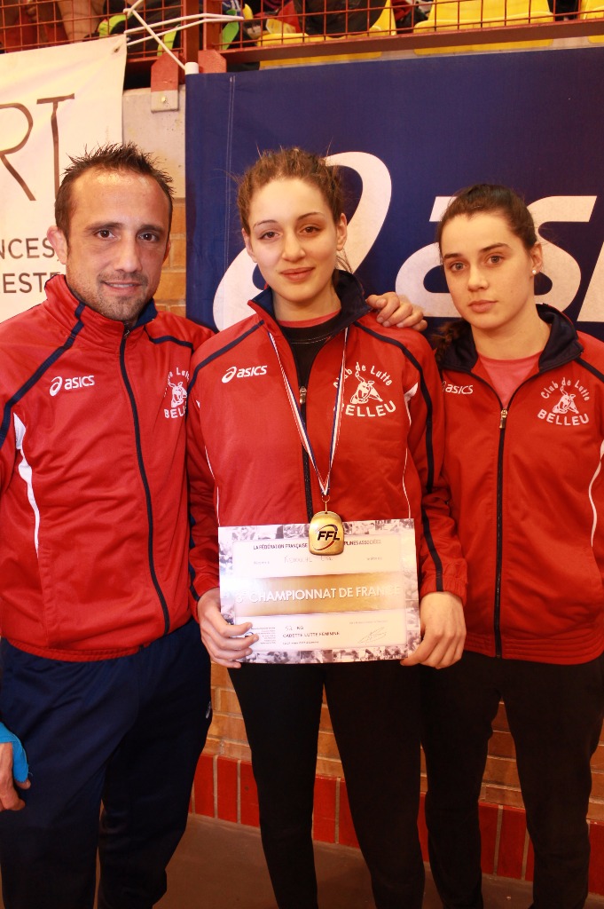 Championnats de France Minimes, Cadettes et Juniors Lutte Féminine à Lomme le 20, 21 mars 2015 Lisa Kenouche CL Belleu-Soissons 3ème Championne de France 2015.